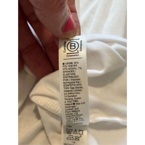 Athleta women's bright white oversized Crossover Ruched athletic Top size small - Picture 11 of 11